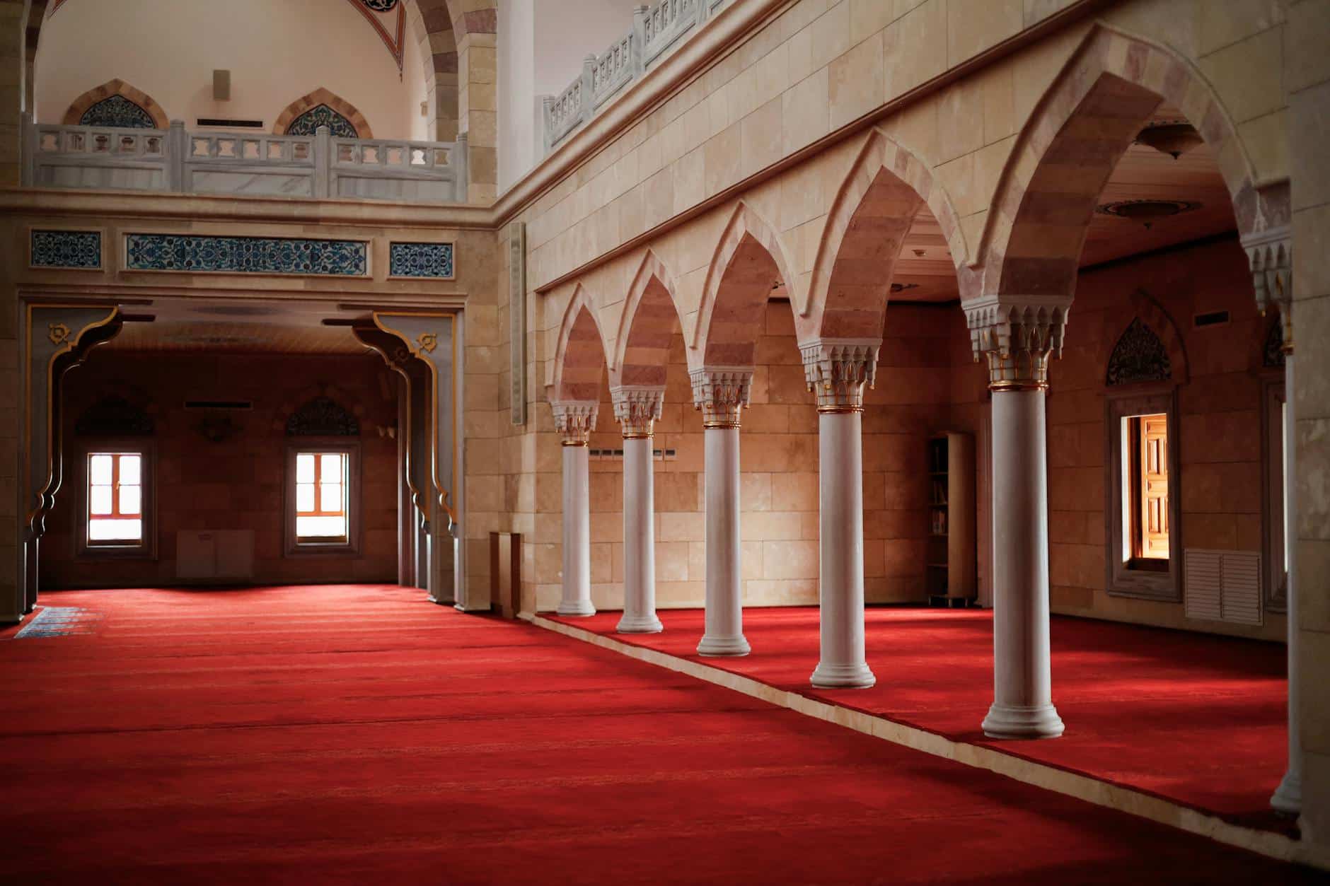 Karpet musholla berkualitas tinggi di Bekasi, cocok untuk ibadah nyaman dan bersih